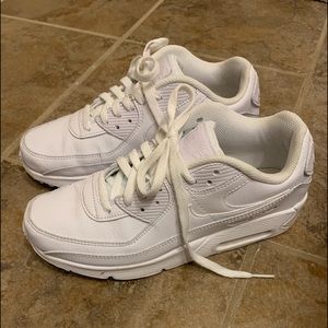 Womens white Nike Air Max Runners - Size 7
